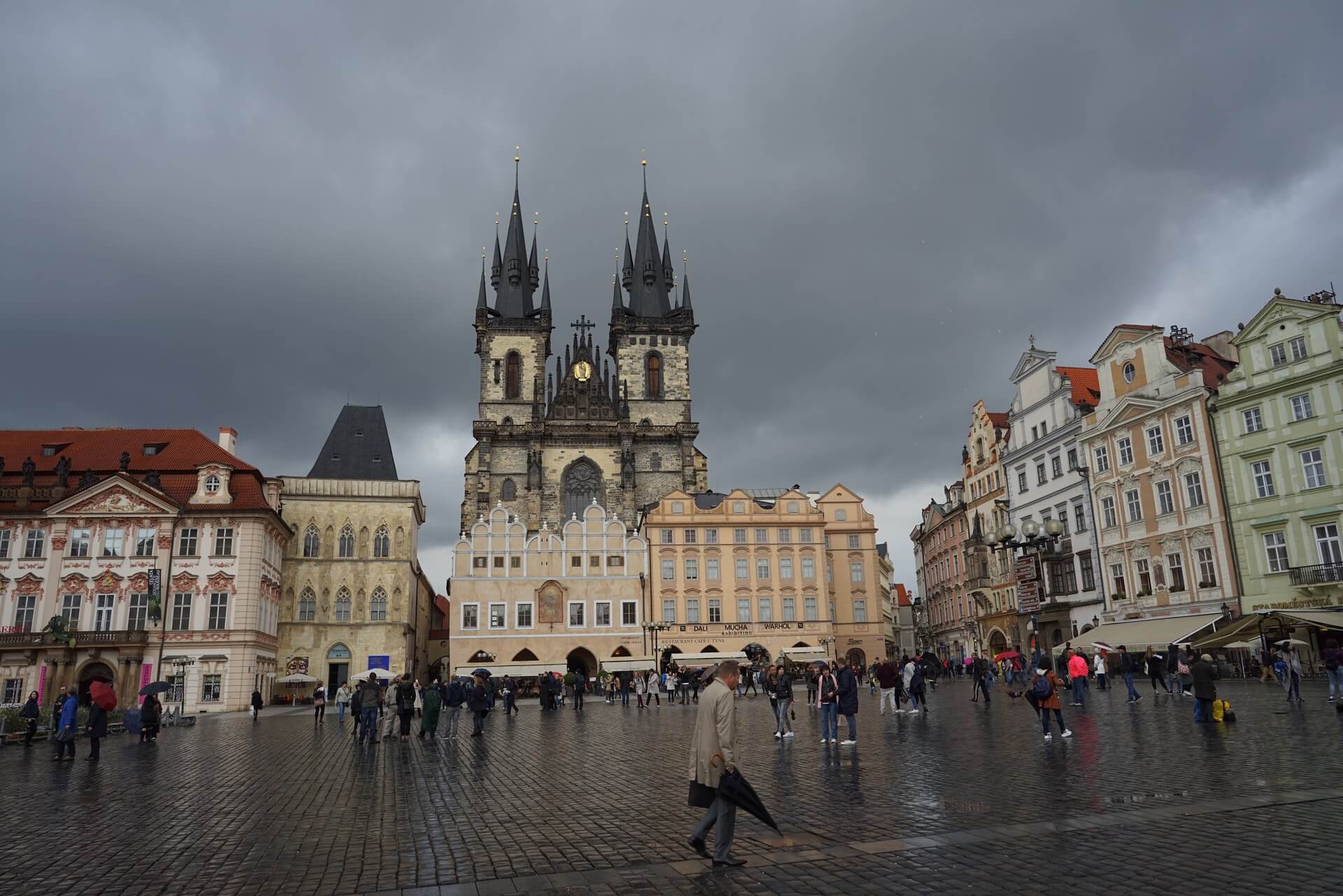 square prague travel guide