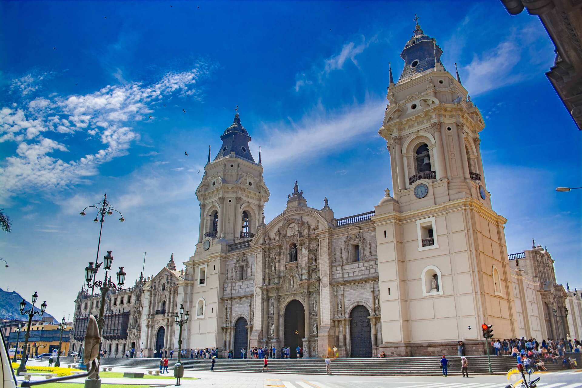 Why you should travel to Lima? A Deserted, Surf-Loving Capital of Peru 9 Cercado de Lima, Perú