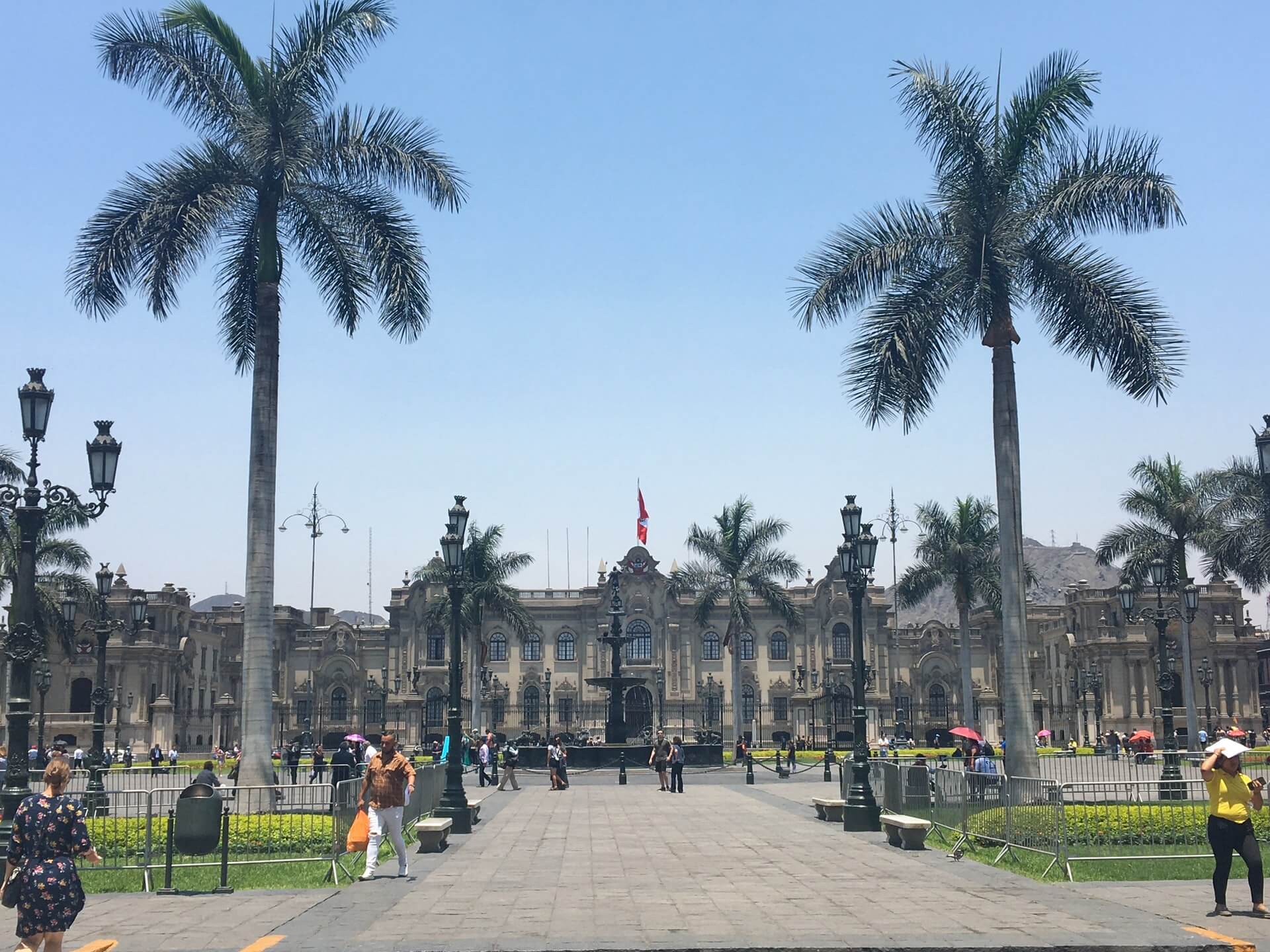 Why you should travel to Lima? A Deserted, Surf-Loving Capital of Peru 6 Palacio de Gobierno del Peru