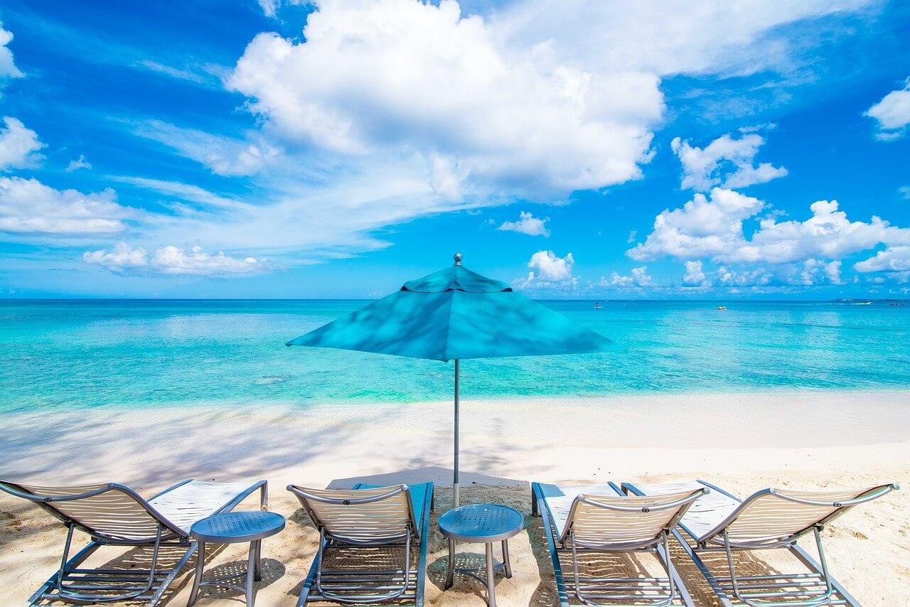 Top Things To Do In The Cayman Islands For Your Next Vacation: Your Comprehensive Guide 10 Playa Beach , Cayman Islands