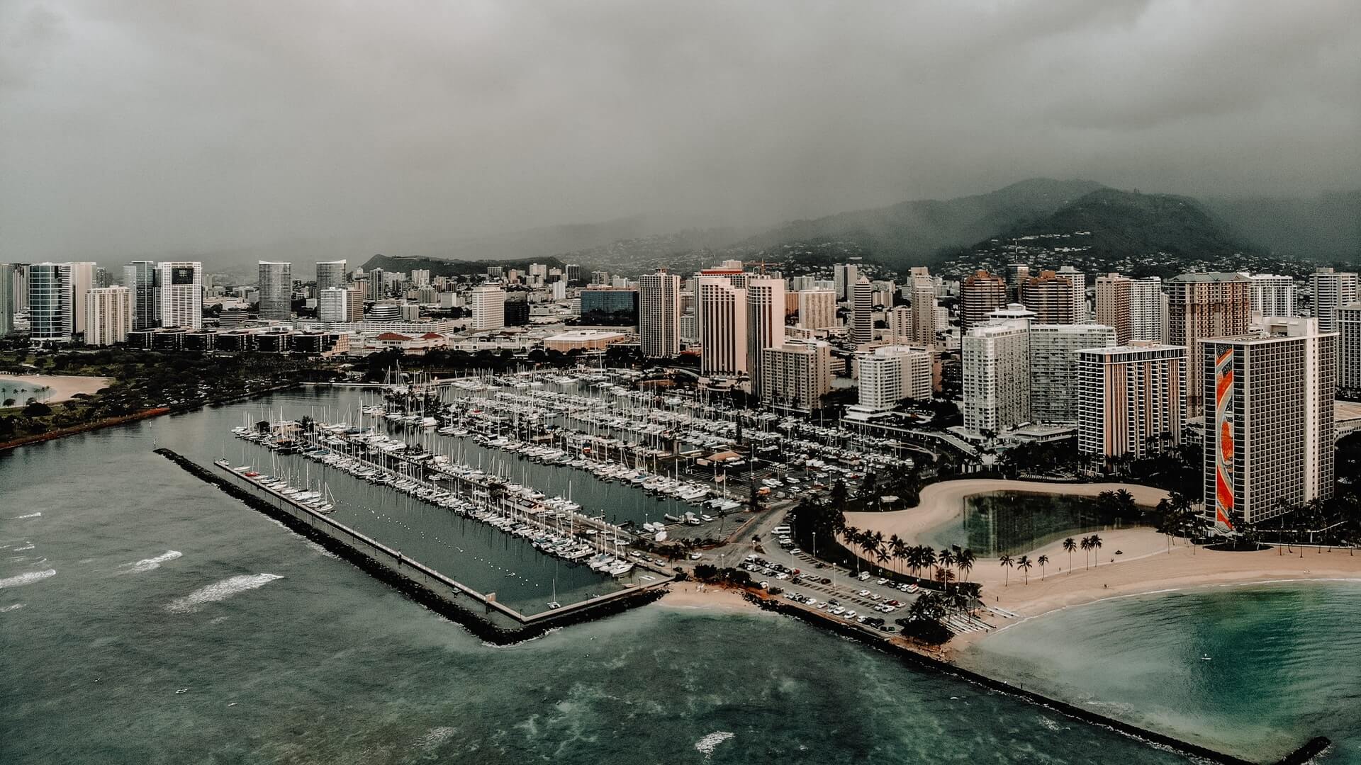 Oahu Beach, Honolulu, USA