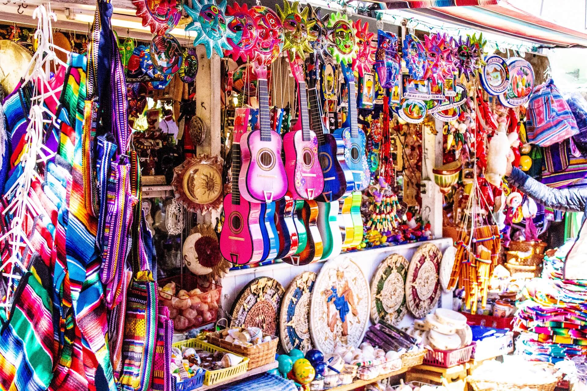 The Complete Guide To Top Things To Do In Los Angeles - A Tourist's Dream Destination 6 Olvera street