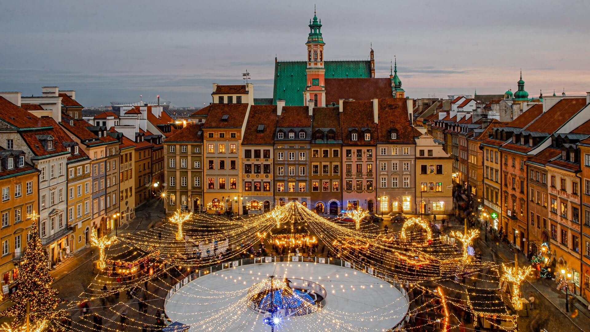 The 10 Most Beautiful Places to Visit in Warsaw: A Guide for the Perfect Weekend 11 Warsaw Old Town, Warsaw, Poland