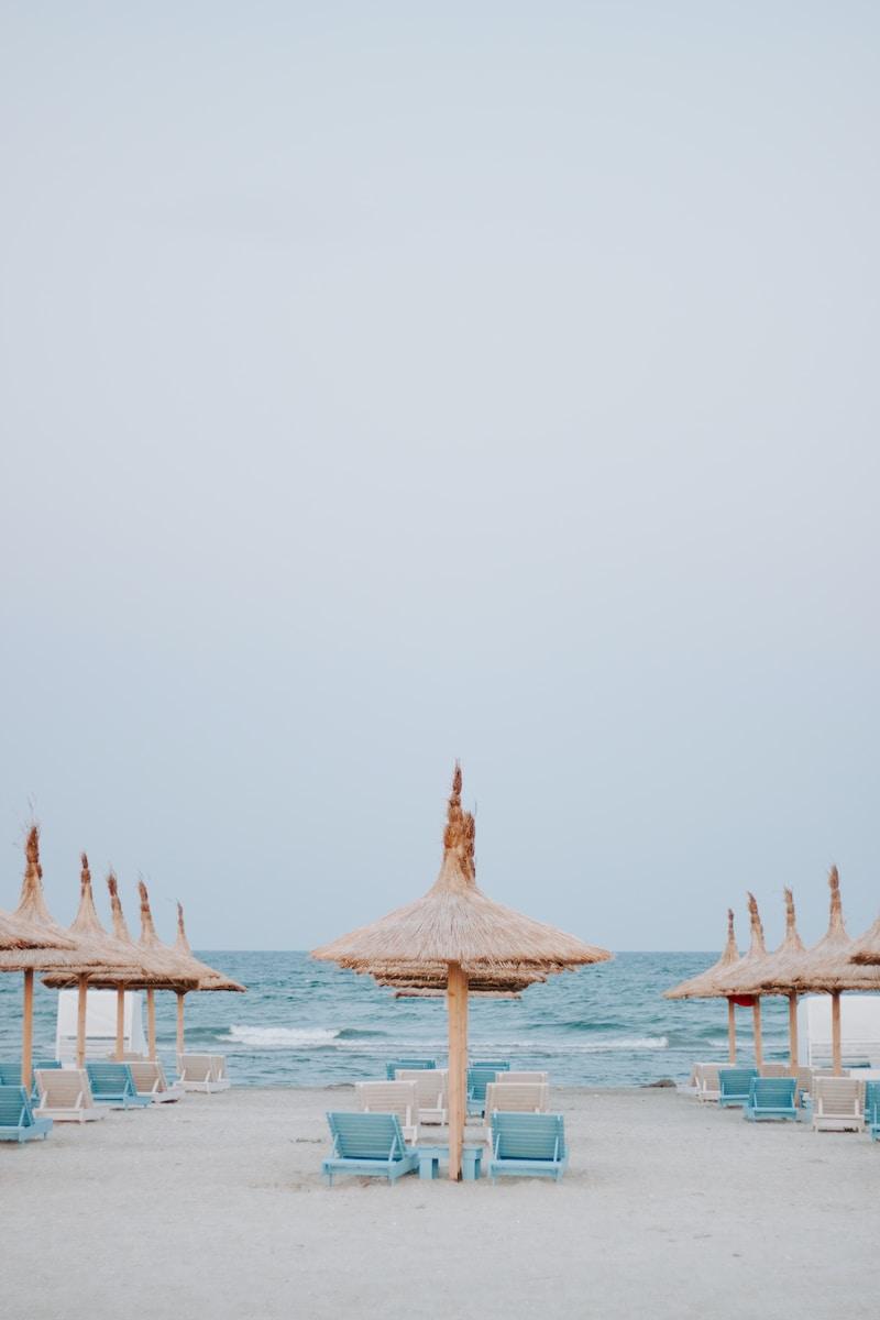 Photo by Florin Hatmanu brow parasol lot