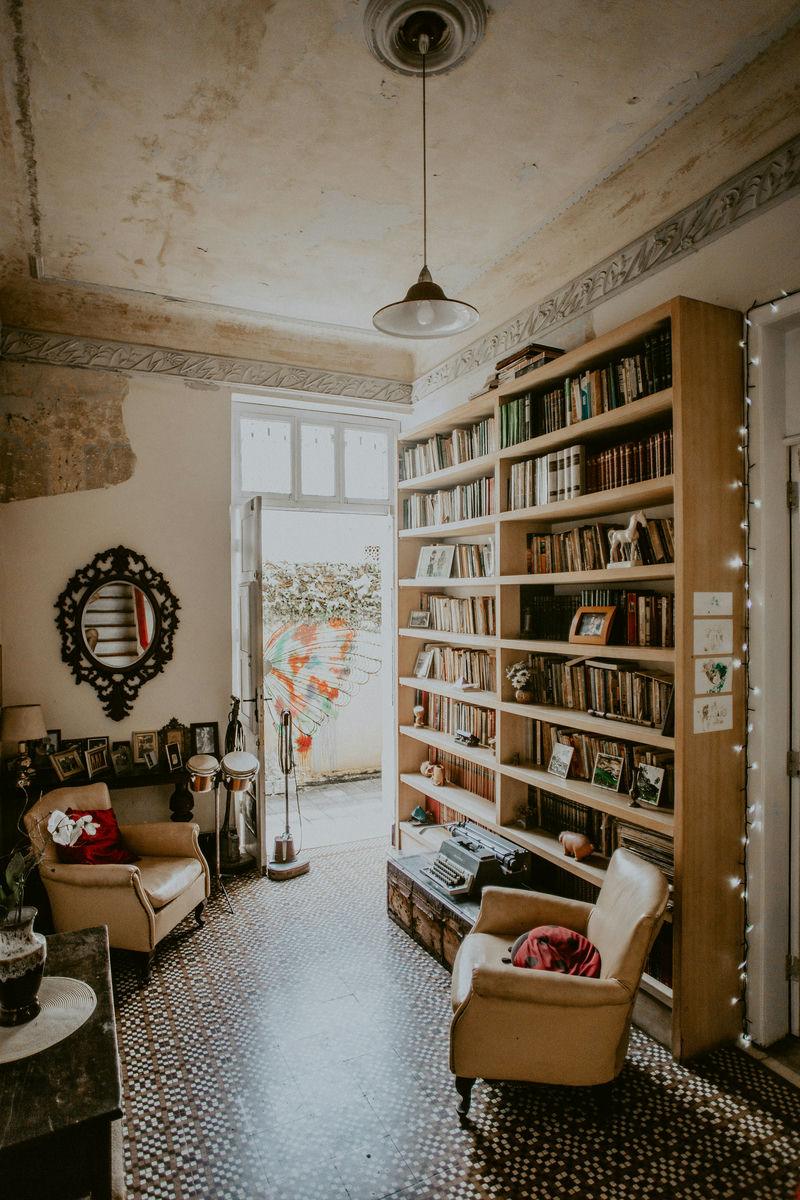 advantages and disadvantages of living in hostel3 advantages and disadvantages of living in hostel3