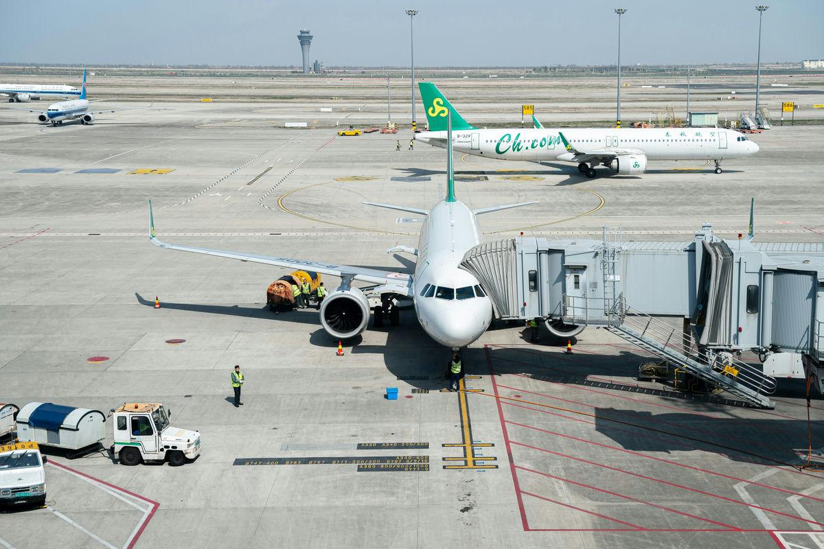 can you book cheap flights at the airport4 can you book cheap flights at the airport4